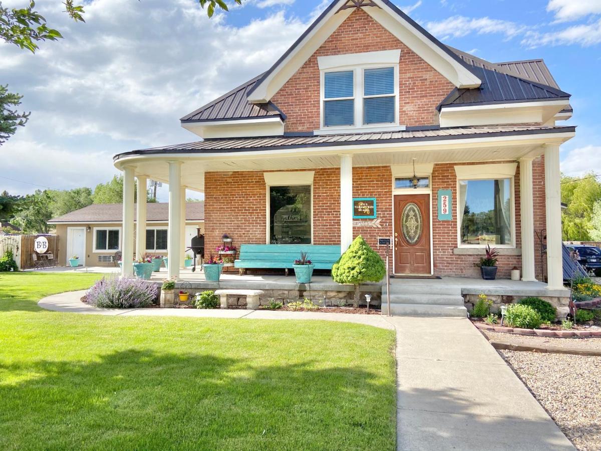 Отель The Panguitch House Экстерьер фото